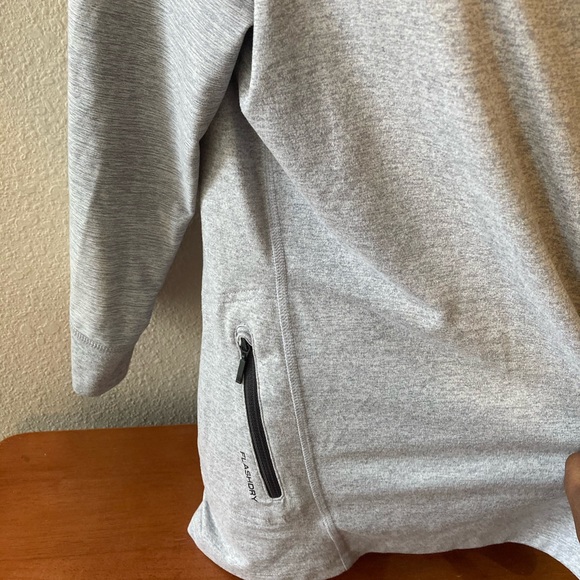 The North Face Flash Dry Women’s Athletic Top - Picture 3 of 8